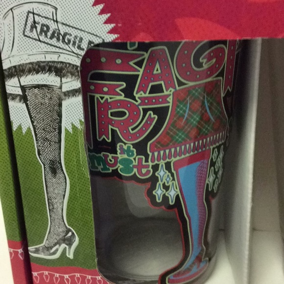 A Christmas Story Glassware Set of 4 16oz Glasses New - Picture 2 of 8